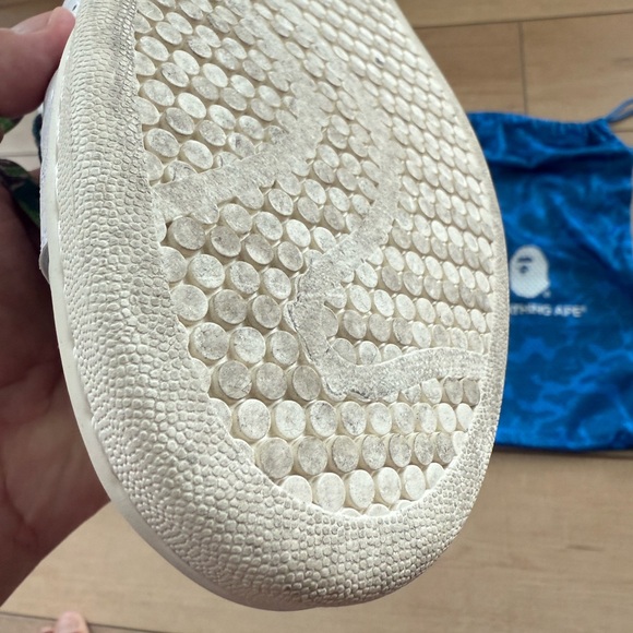 Adidas White Sneakers with Camouflage Accents - Picture 10 of 16